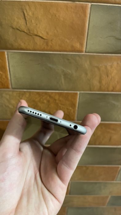 не робочий iphone 6