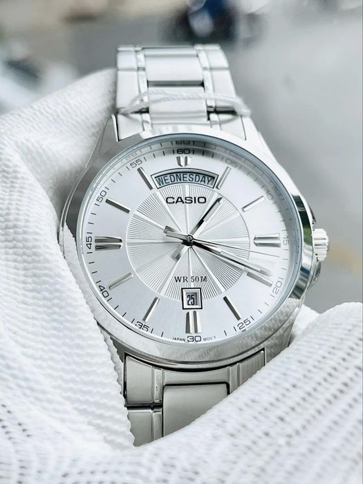 Годинник чоловічий Casio MTP-1381 Оригінал Гарантія Часы Касио