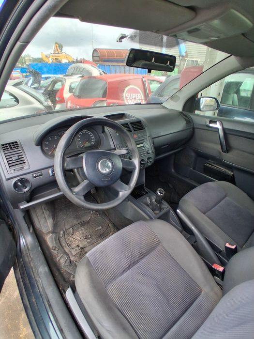 VW Polo 9N para peças