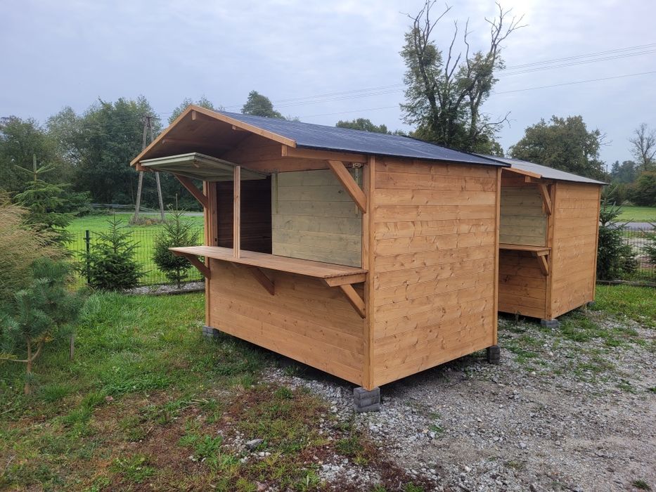 Pawilon handlowy, drewniany