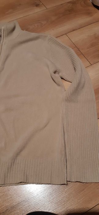 Sweter         M