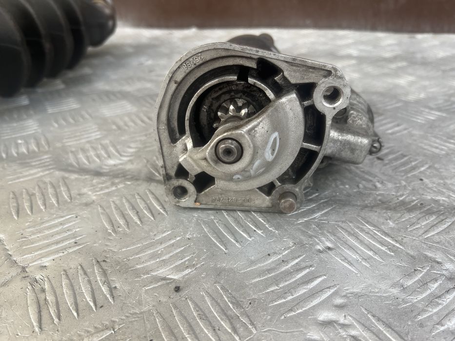 Стартер 2.5 Вольво 850 volvo 850 год 96