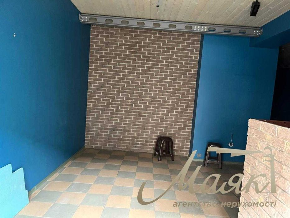 Продам приміщення 70 кв.м,пр.Соборниий,пл.Запорізька