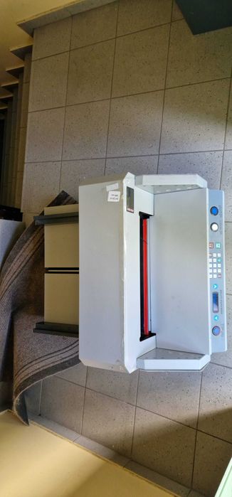 Gilotyna elektryczna do papieru 4606HD