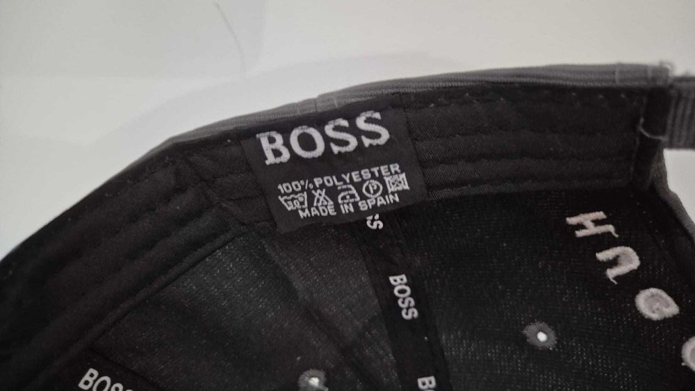 Boné Hugo Boss - cinza