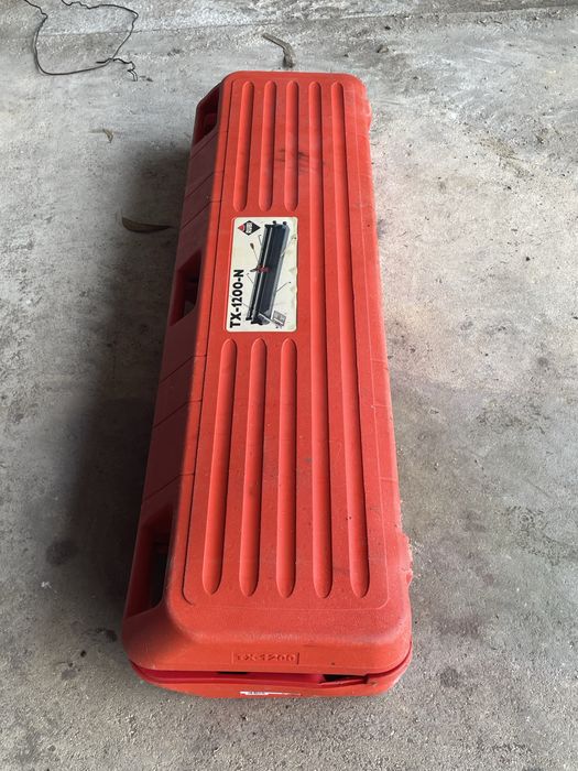 Cortador de Azulejos Grande RUBI TX-1200-N