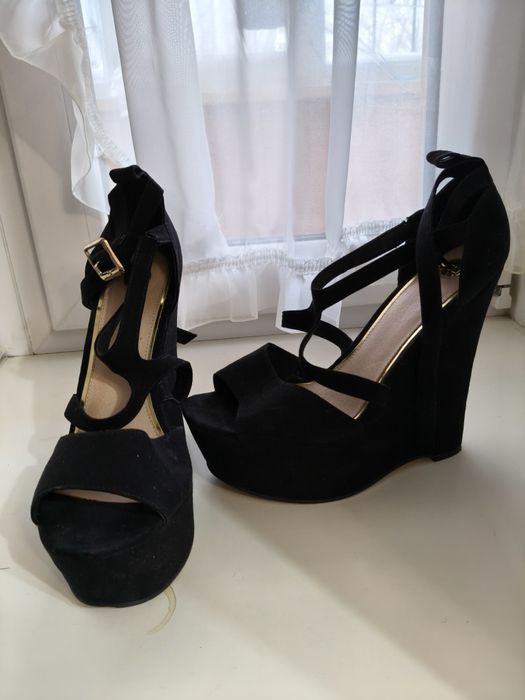 Басаножки на танкетке