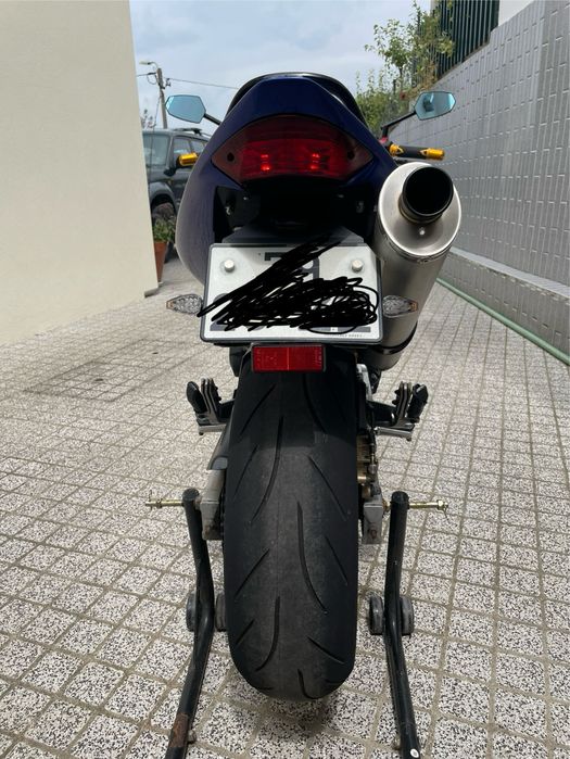 Honda Hornet  600 cc