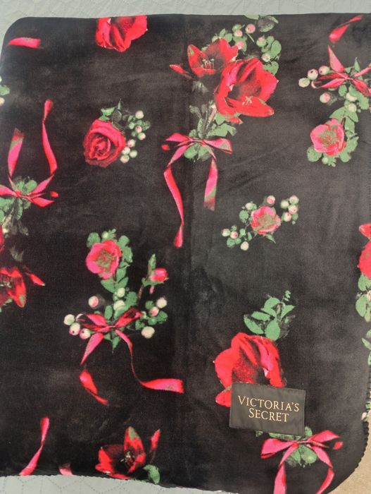 Оригінальний плед Victoria's Secret Plush Fleece Blanket
М'який плед В
