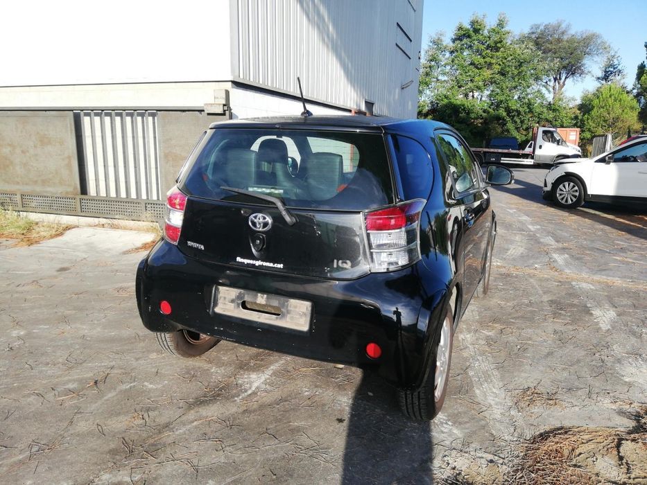 Radiador De Água Toyota Iq