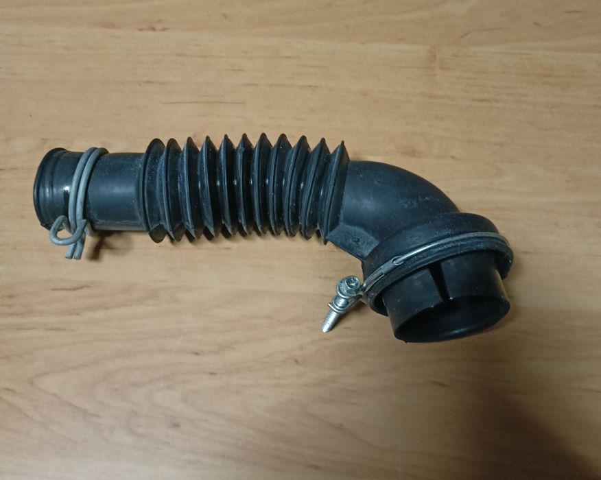 Wąż bęben- pompa pralki Hoover VT 1014 D23