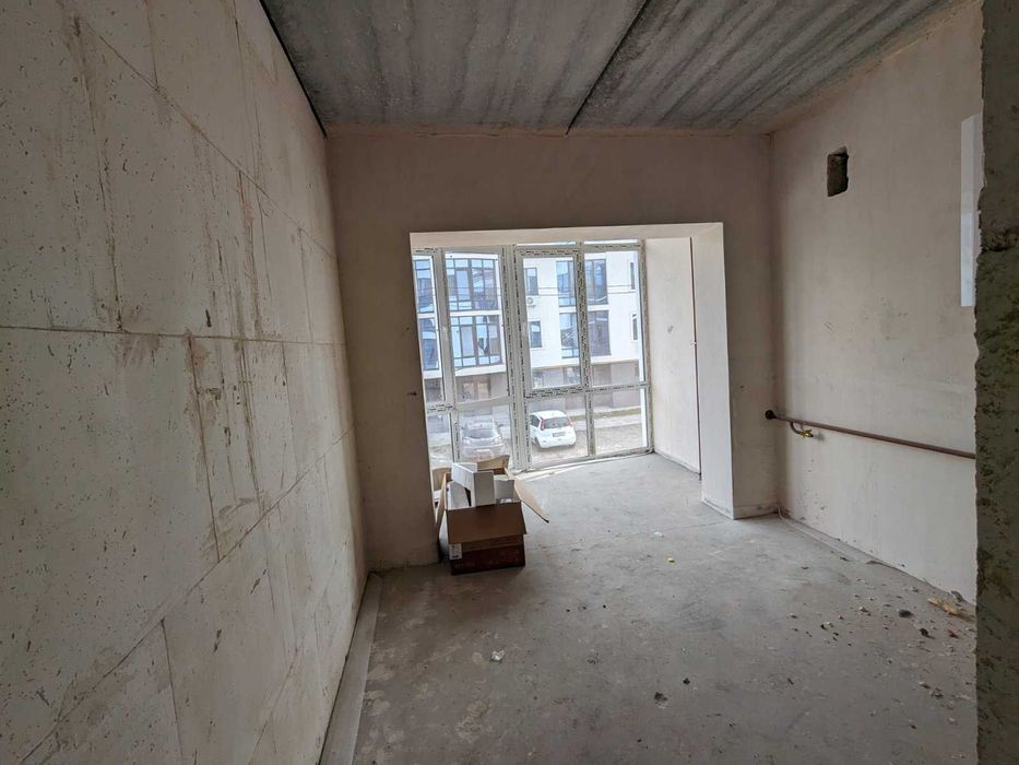 Повна вартість, велика 2 кімнатна з лоджією, максимальне наповнення!