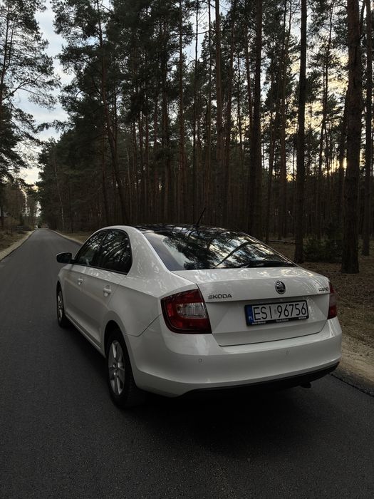 Skoda rapid 1.6 tdi czarny dach