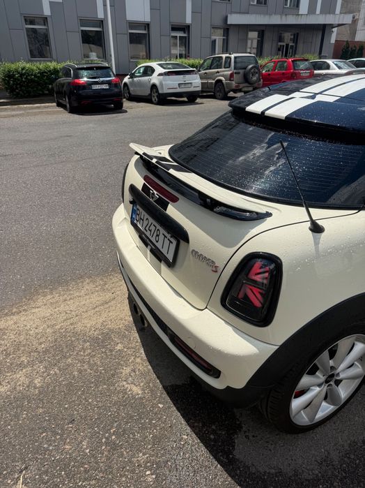 Mini Cooper s (250+)