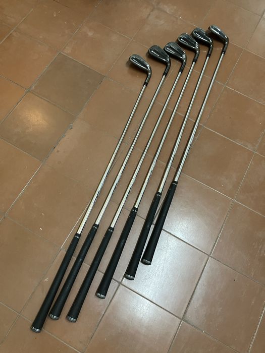 Set Ferros Golfe Callaway Big Bertha (6 Tacos) – Varas Aço Elevate MPH 85 R-Flex