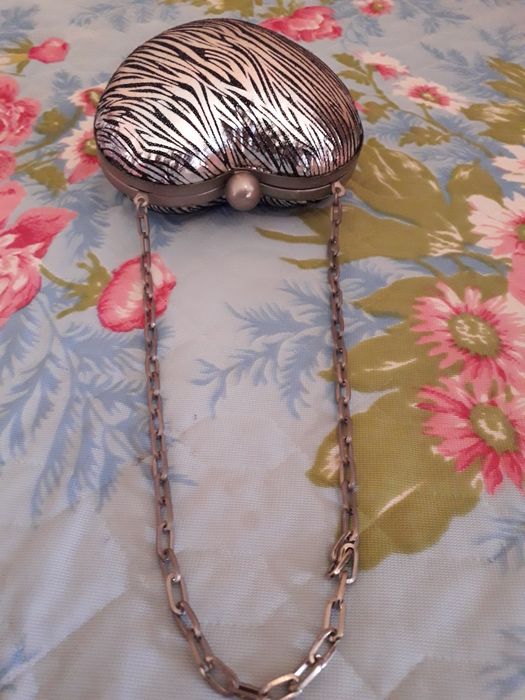 Сумочка театральна