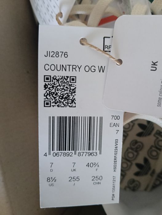 Adidasy obuwie damskie 40 2/3 JI 2876 Country