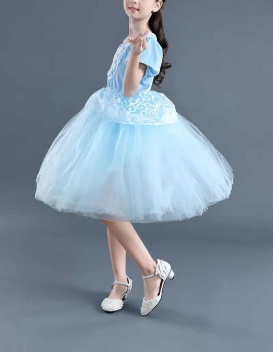 Nowy strój Kopciuszek Cinderella, r. 122 przebranie bal