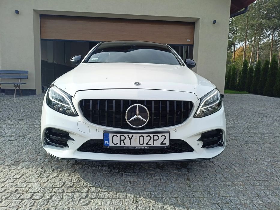 Mercedes-Benz Klasa C C 180 Lift, bardzo niski przebieg 61000