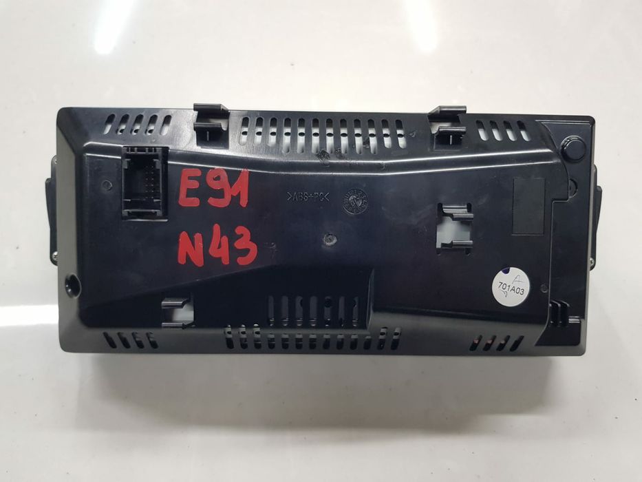 Bmw e90 e91 e92 e93  Wyświetlacz Navigacji Monitor Navi CCC idealny