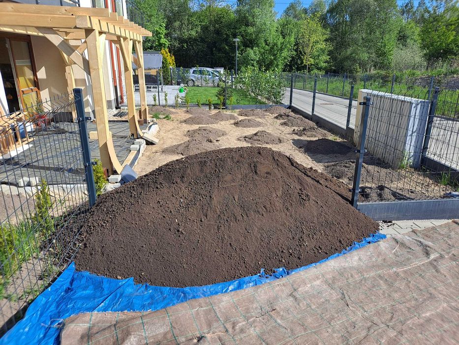 Ziemia ogrodowa siana, czarnoziem, humus, pod trawnik, pod warzywa.