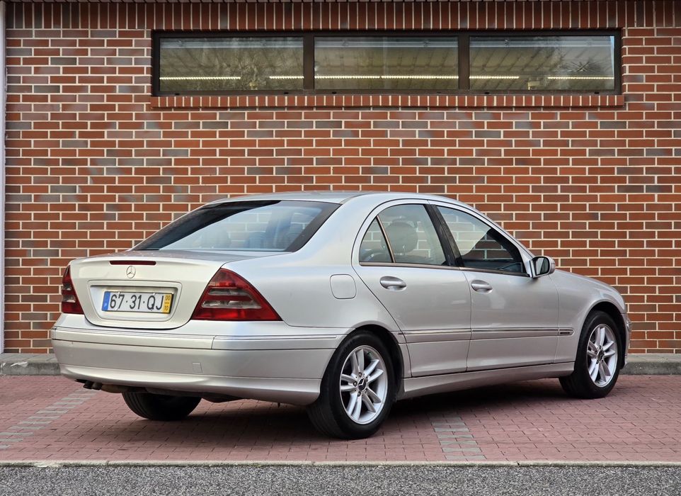 Mercedes-Benz C220 CDI 143cv — photo 5