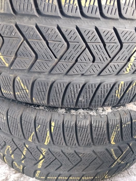 255 45 R20 101V Pirelli Scorpion Winter para zima wymiana