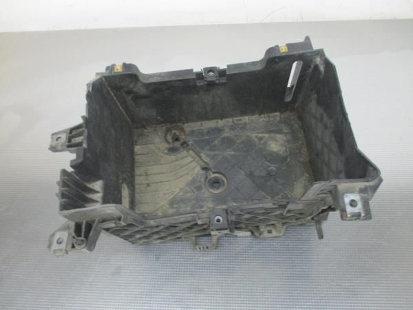 Base / caixa da bateria RENAULT Megane III (BZ0_)