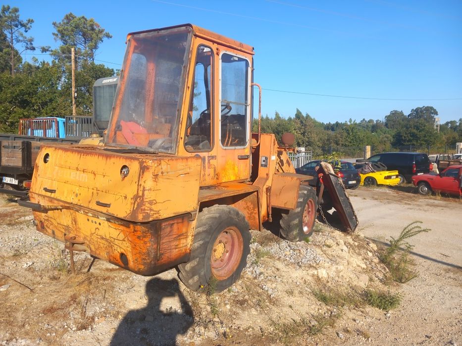 Ford 5000... Máquinas varias