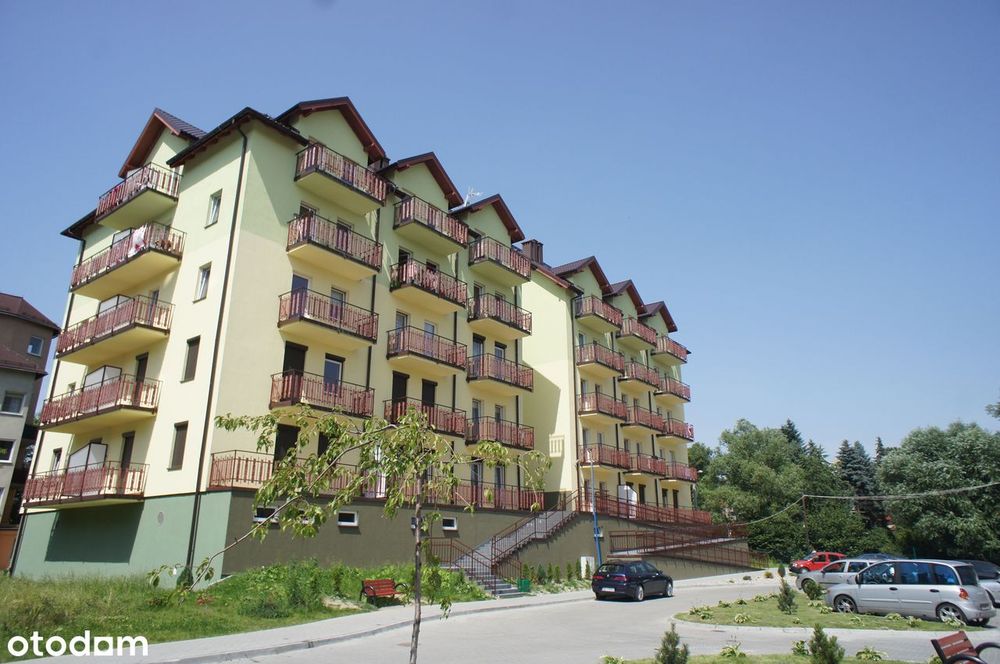 Mieszkanie 2-pok. w całości umeblowane, wyposażone/duży balkon/parking