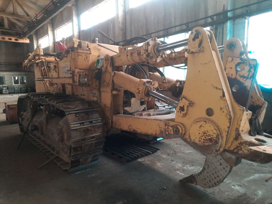 Продам бульдозер KOMATSU D155 A1