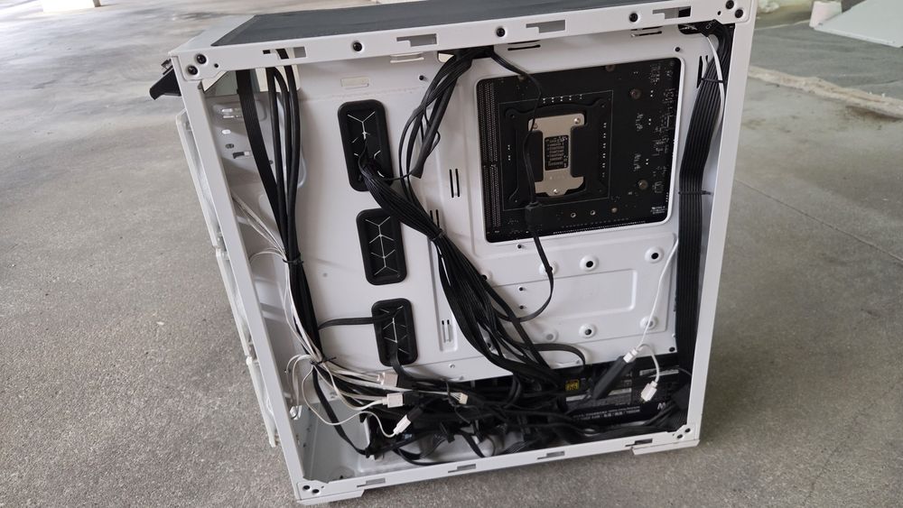 PC Desktop Gaming Intel i5 10400f / MSI GTX 1080 Ti Gaming X / 16Gb RAM