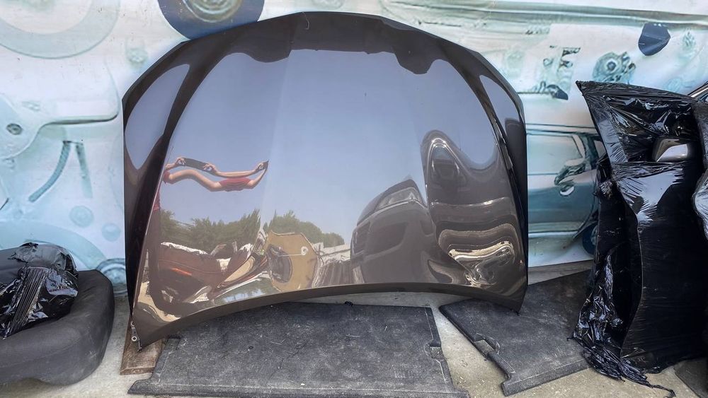 Капот на Toyota Camry 70 Тойота камрі 17-24 року