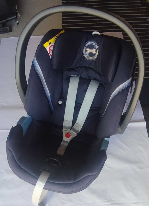 Conjunto Cybex Gold — Ovo (Cadeira Auto) + Base ISOFIX M + Acessórios