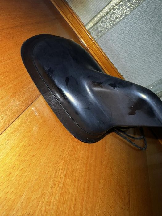 Продам антену на автомобілі фольцваген