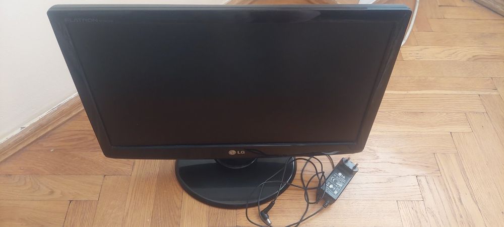 Монітор LG W1943SV