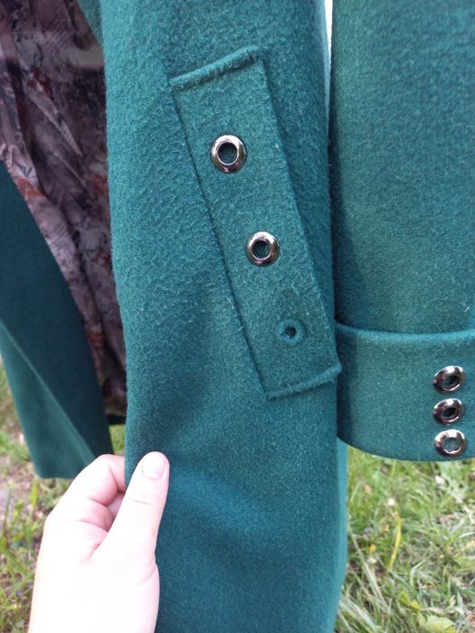 Пальто жіноче демісезонне