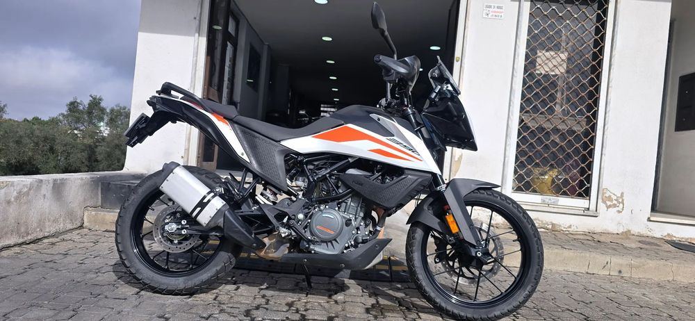 KTM 390 Adv. (Carta A2)