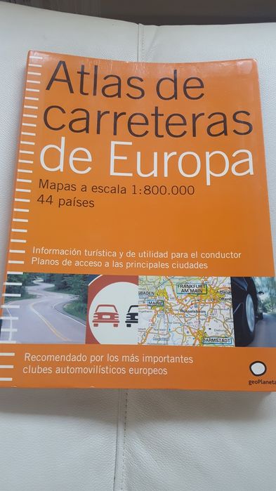 Europe Atlas in Excellent Condition64738397238530120
