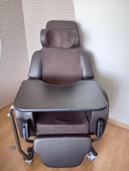 Fotel pielęgnacyjny