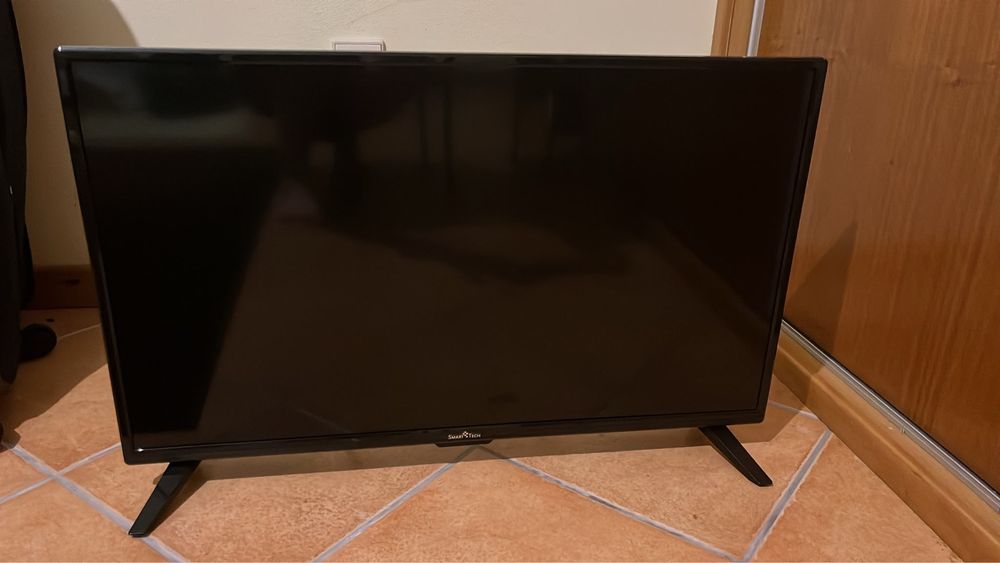 Televisão da SmartTech 32”