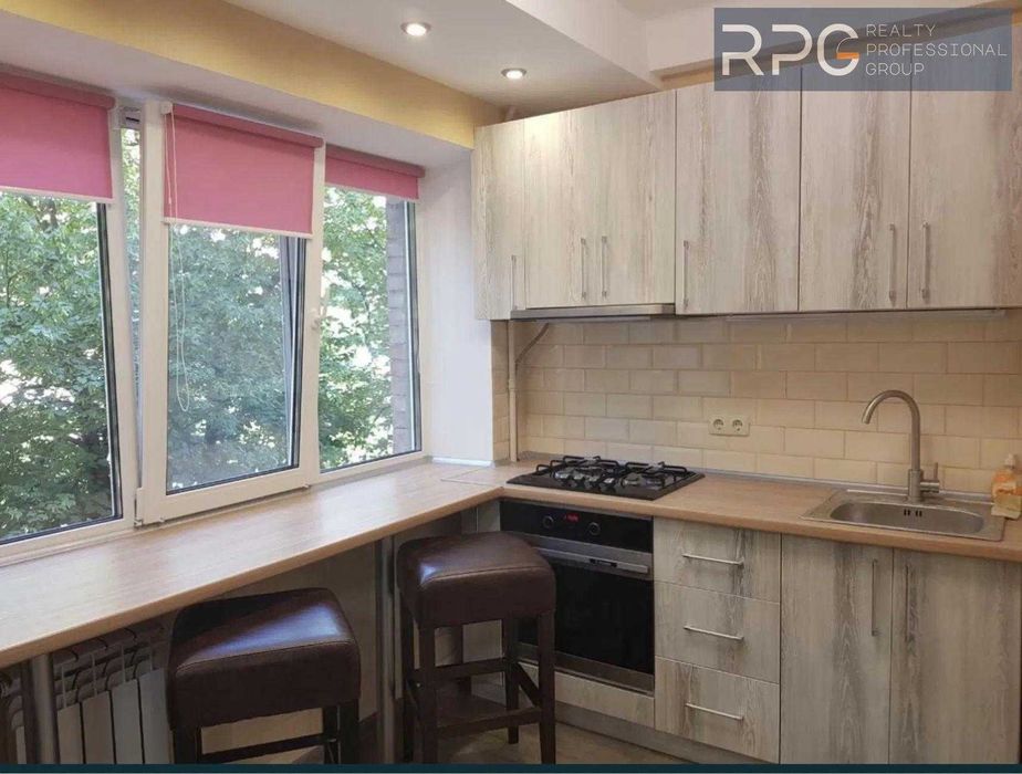 Продаж 1к квартири Печерський р-н м Звіринецька