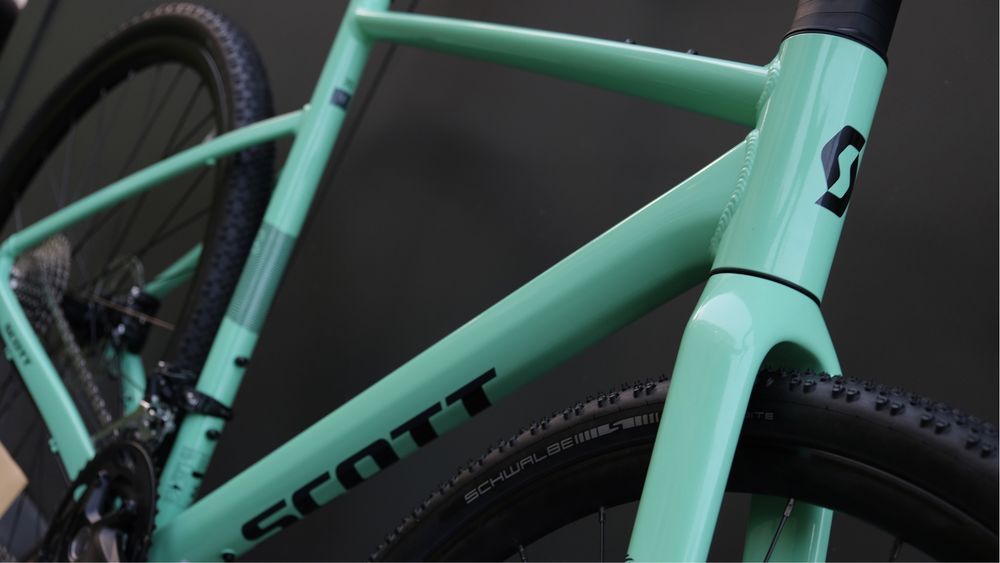 Новий гравійний велосипед Scott Speedster Gravel 40 GRX400 (2025)