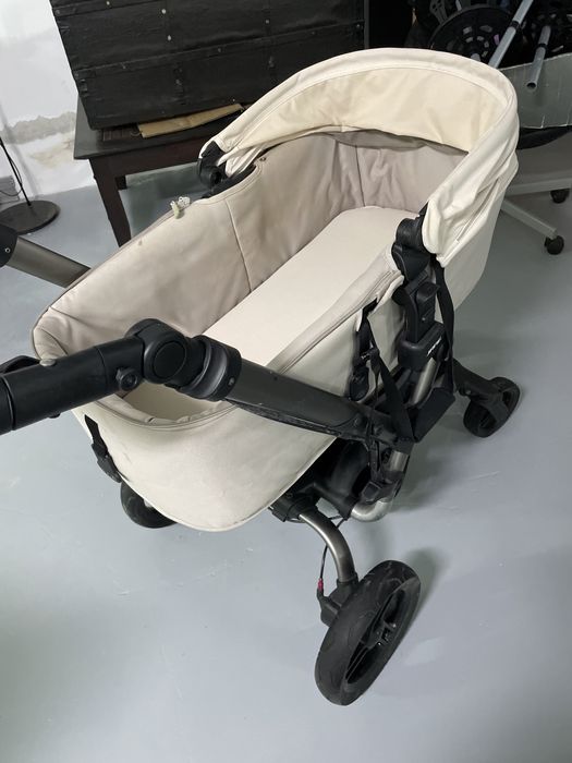 carrinho marca Jane rider inclui alcofa, ovinho e cadeira passeio