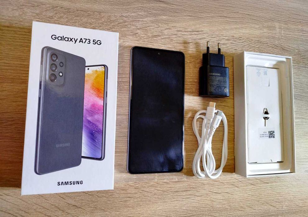 Телефон Samsung Galaxy A73 5G 8/256Gb Gray