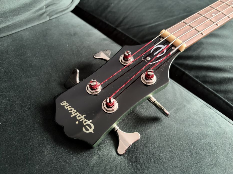 Gitara basowa Epiphone Embassy