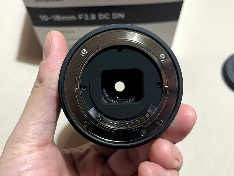 Sigma 10-18mm f/2.8 fuji x