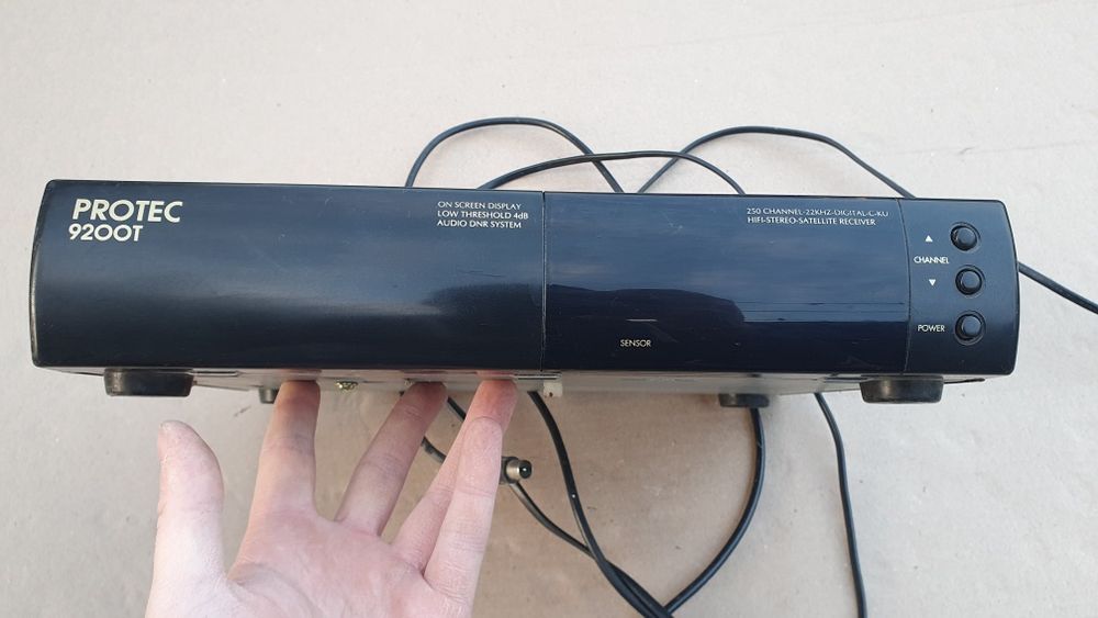 Тюнер Protec 9200T