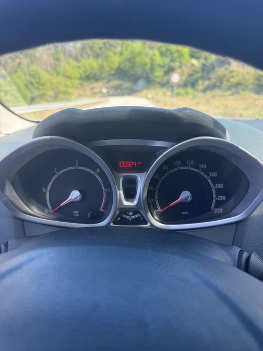 Ford fiesta VI 1.4 tdci 107 mil km
