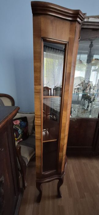 Witryna w stylu ludwikowskim